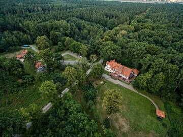 Фото Отели типа «постель и завтрак» Leśniczówka Nibork г. Нидзица 2